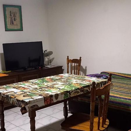 A Modest Place Βελιγράδι Εξωτερικό φωτογραφία