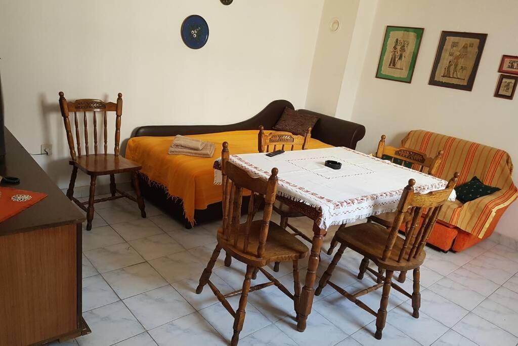 A Modest Place Βελιγράδι Εξωτερικό φωτογραφία